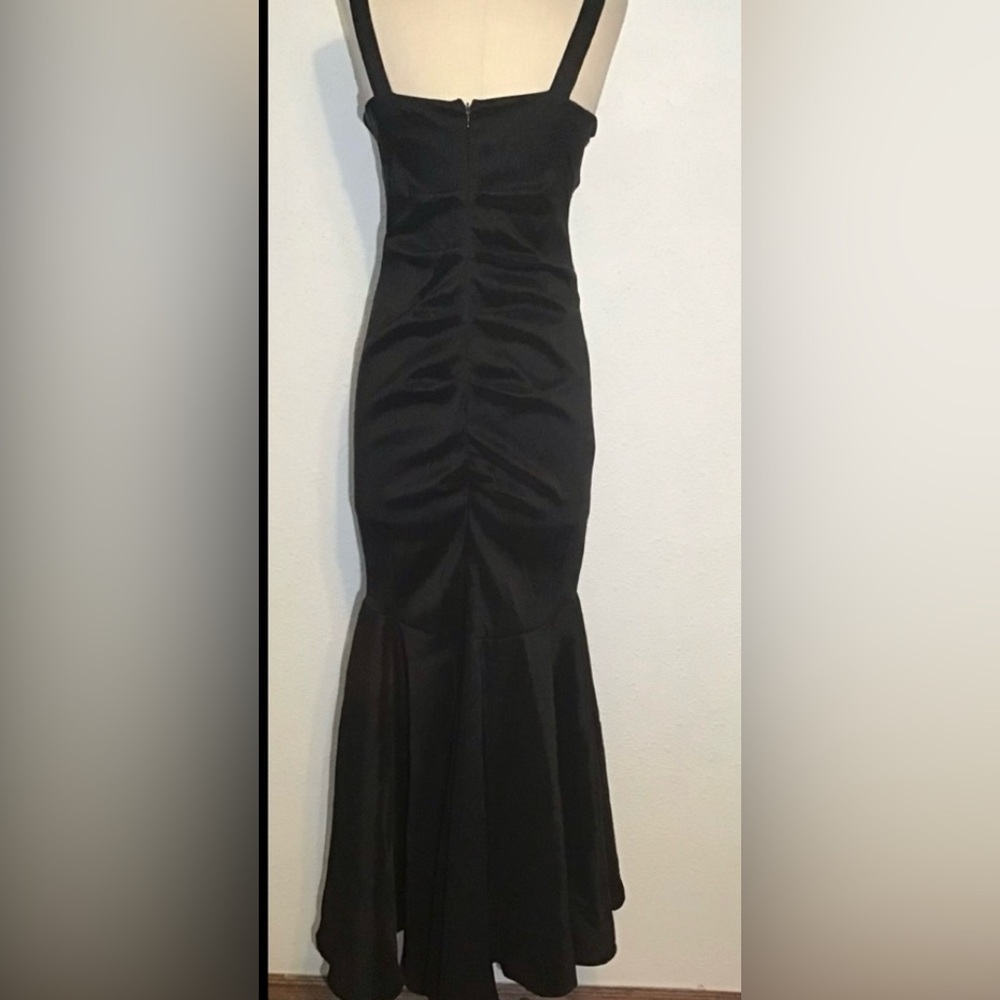 Windsor Fishtail Ruched Black Maxi Dress Gown - Picture 2 of 10